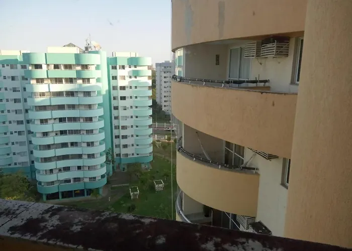 Mountain, Lake And Pool View Apartment Rio de Janeiro